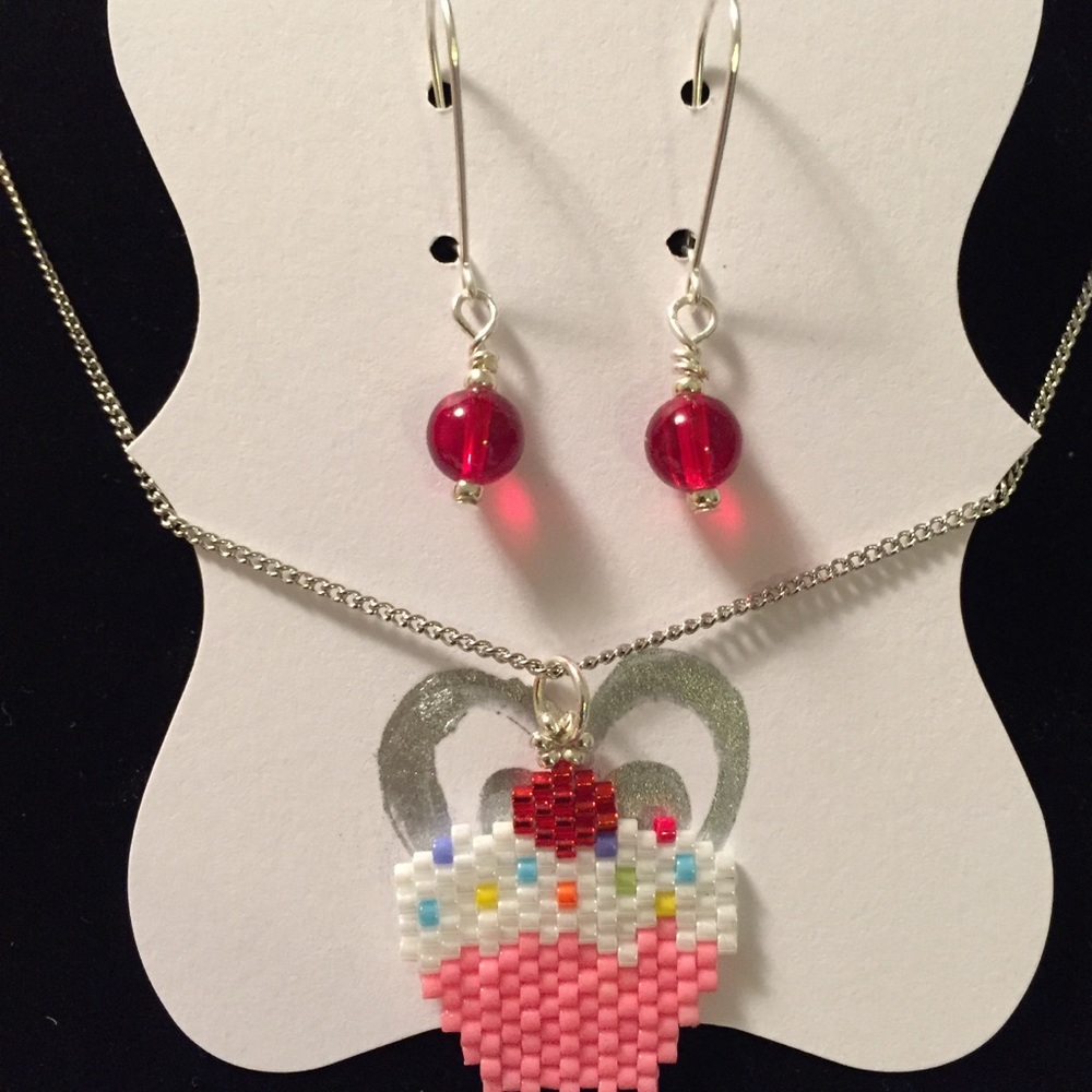 MY LITTLE CUPCAKE Necklace & Earrings